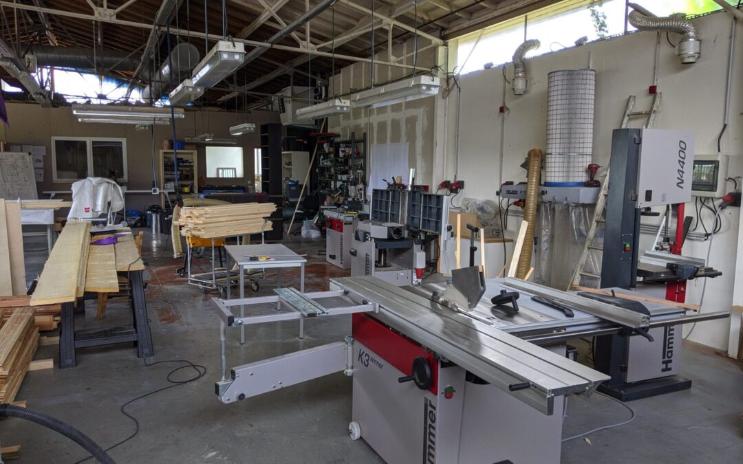 Mise en place d’un atelier de menuiserie à Douala : un succès en août 2024